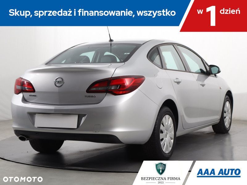 Opel Astra - 7
