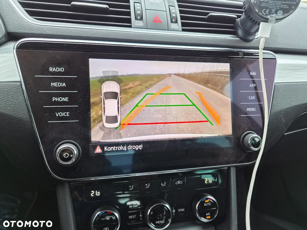 Skoda Superb 1.6 TDI Ambition DSG - 17