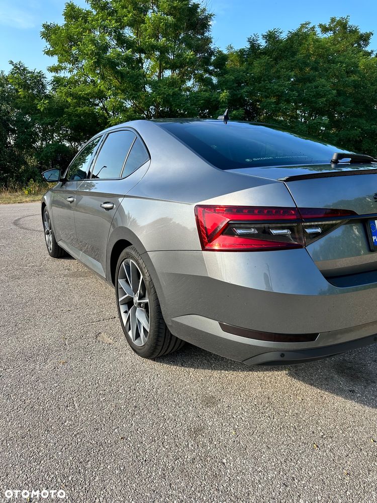 Skoda Superb 2.0 TDI SCR Style DSG - 3