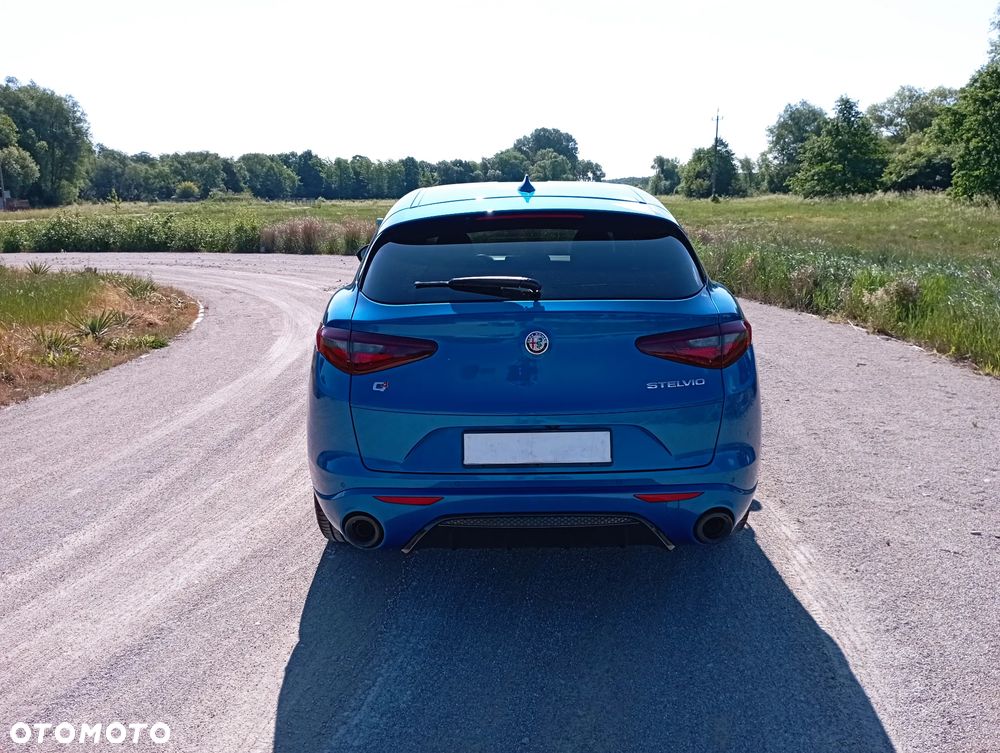 Alfa Romeo Stelvio 2.0 Turbo Veloce Q4 - 5