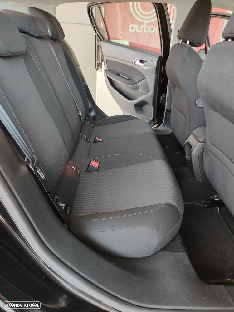 Peugeot 308 e-HDi FAP 115 Stop&Start Style - 18