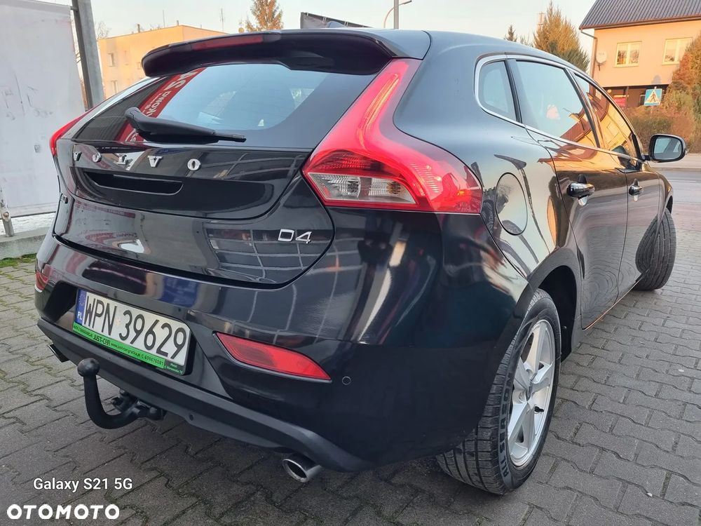 Volvo V40 D4 Kinetic - 6
