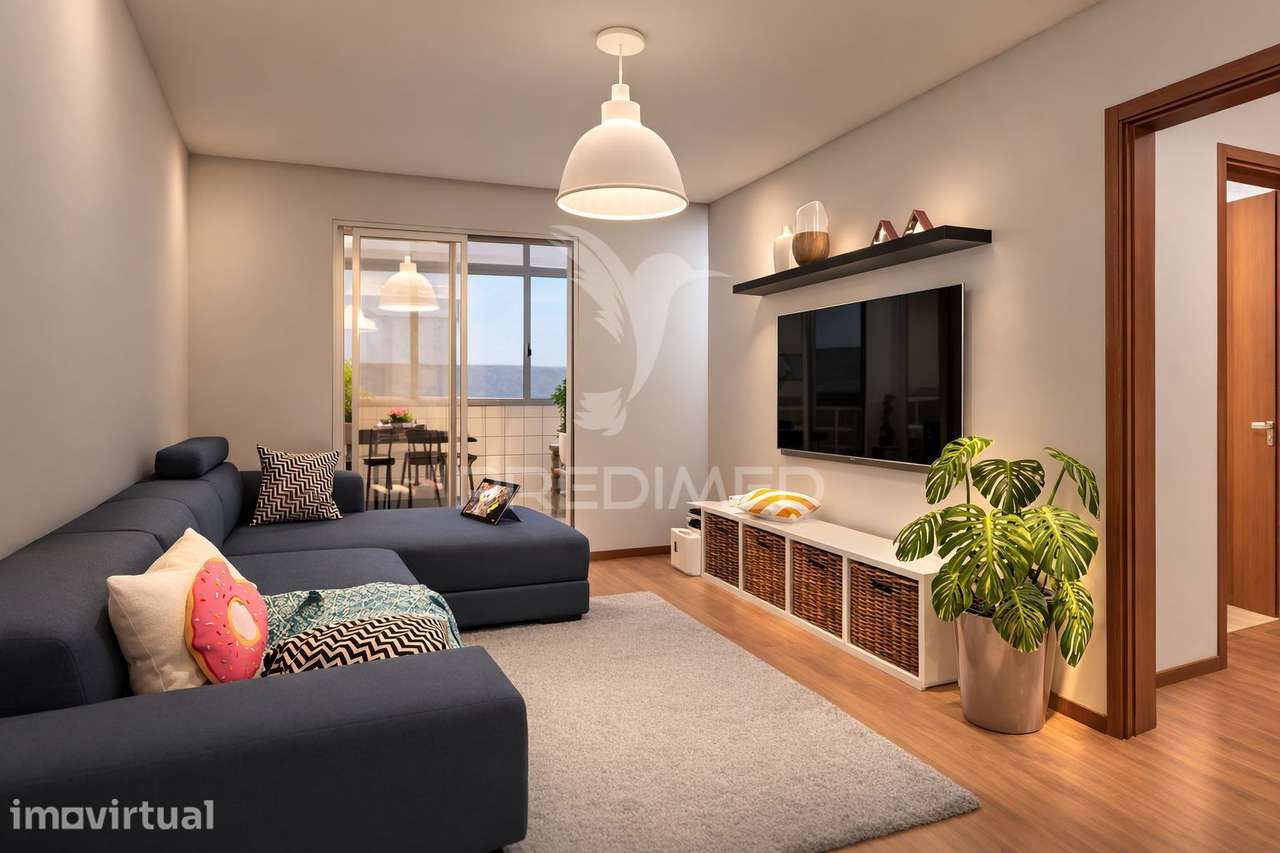 T3 REMODELADO NA BAÍA DO SEIXAL - Grande imagem: 5/15