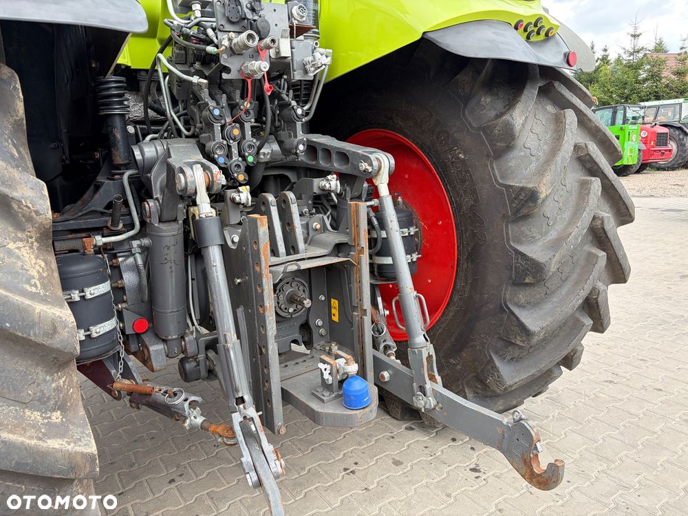 Claas Axion 870 - 7