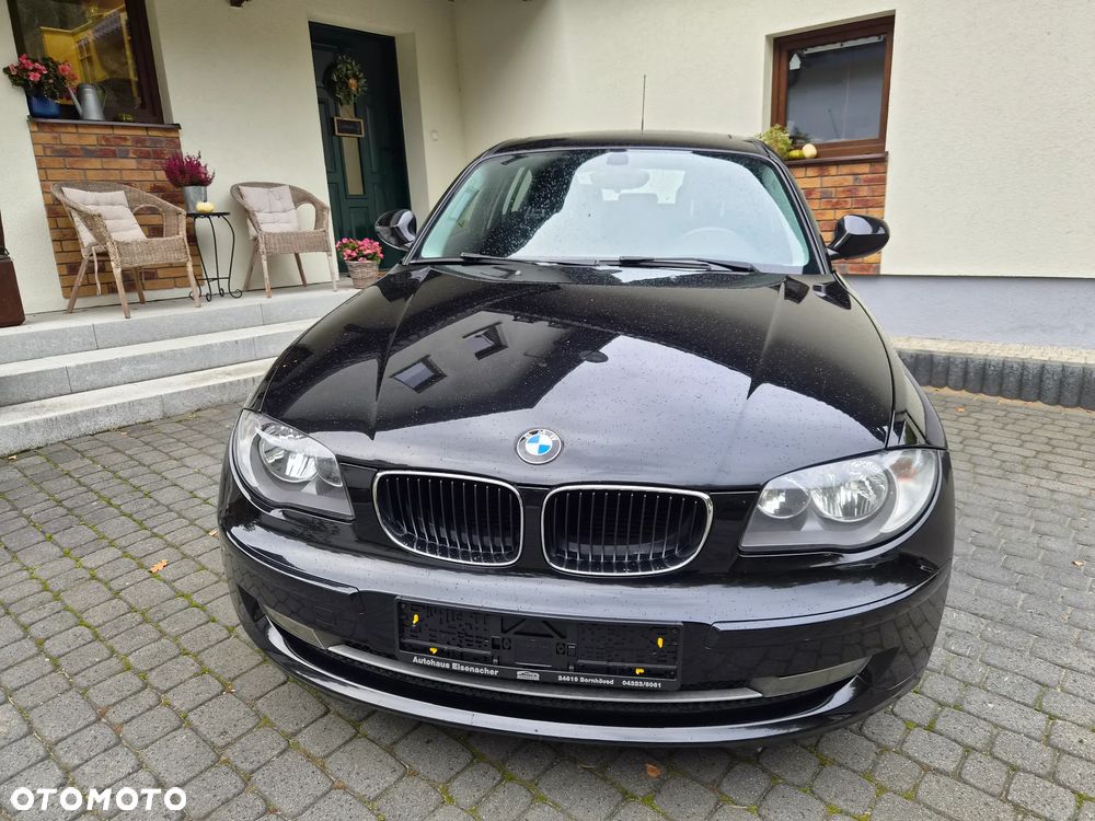 BMW Seria 1 - 30