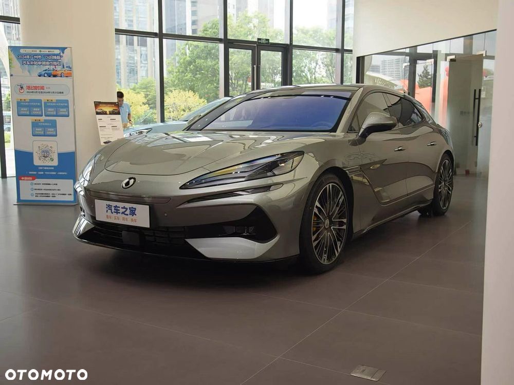 Denza Z9 GT - 2