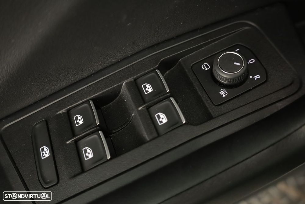 VW T-Roc 1.0 TSI - 19