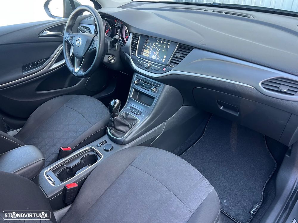 Opel Astra 1.6 CDTI Ecotec 120 Anos S/S - 13