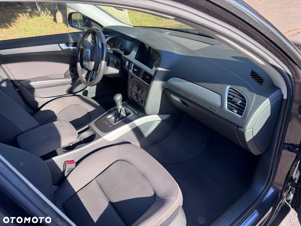 Audi A4 Avant 1.8 TFSI Attraction - 10