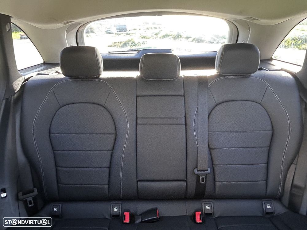 Mercedes-Benz GLC 250 d AMG Line 4-Matic - 14