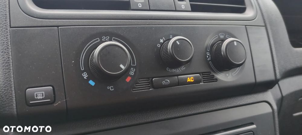 Skoda Roomster 1.2 12V HTP - 16