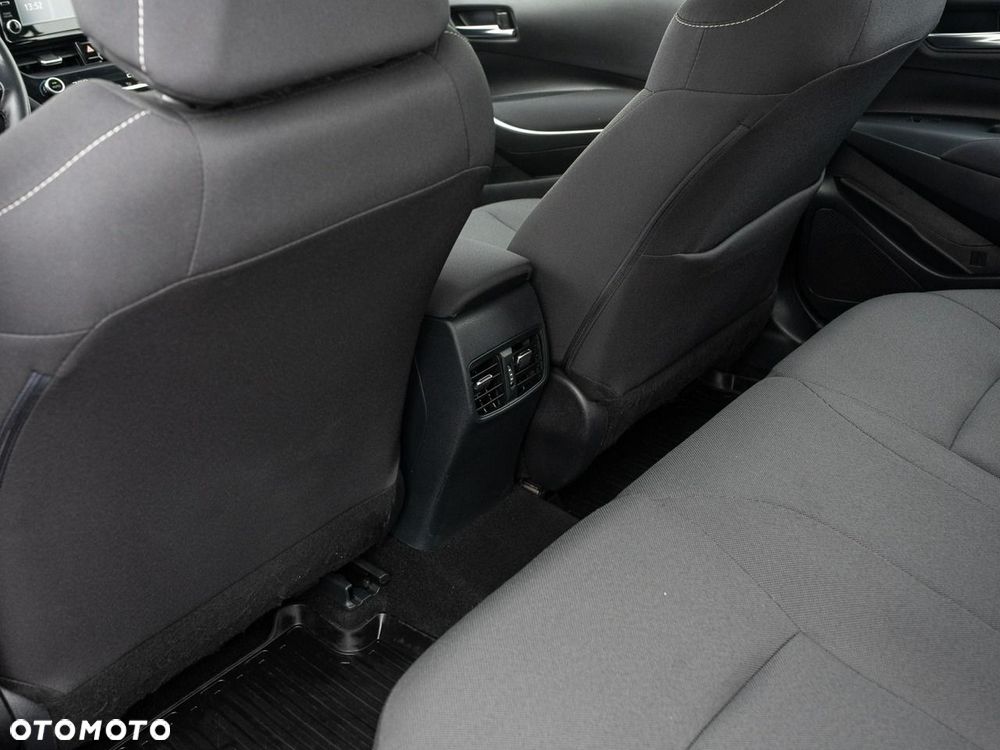 Toyota Corolla 1.5 Comfort - 23