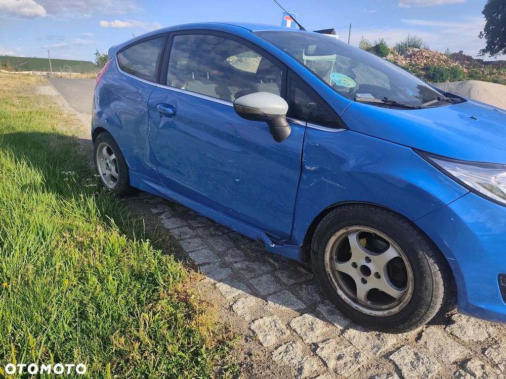Ford Fiesta 1.6 TDCi Individual - 3