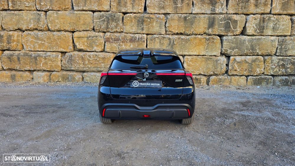 MG MG4 64 kWh Luxury - 6
