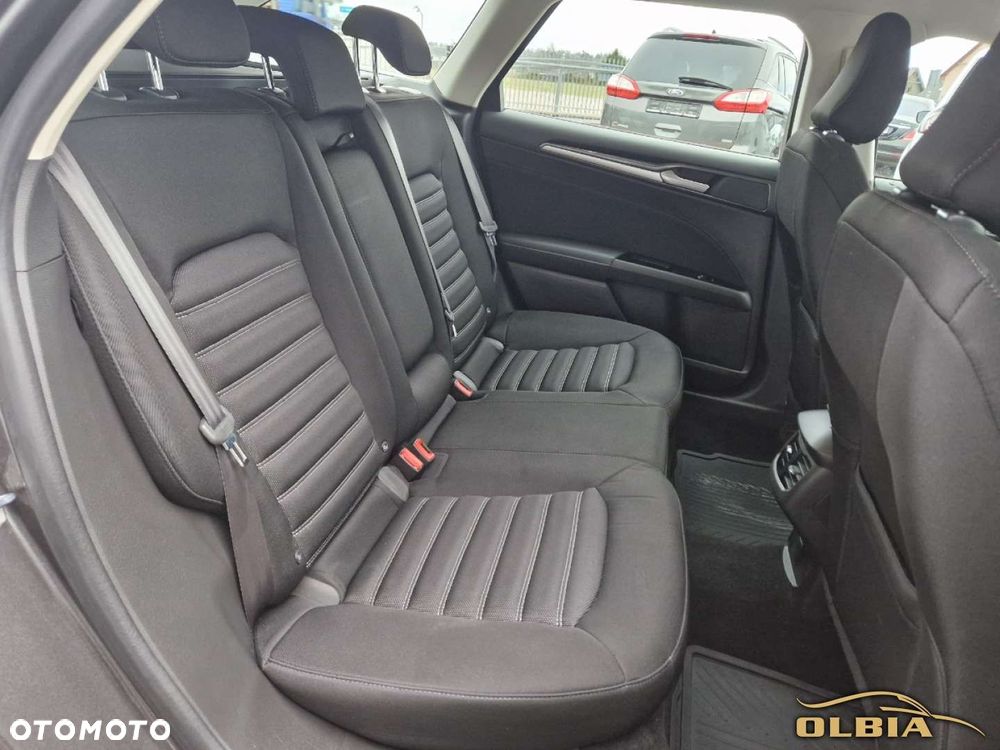 Ford Mondeo - 21