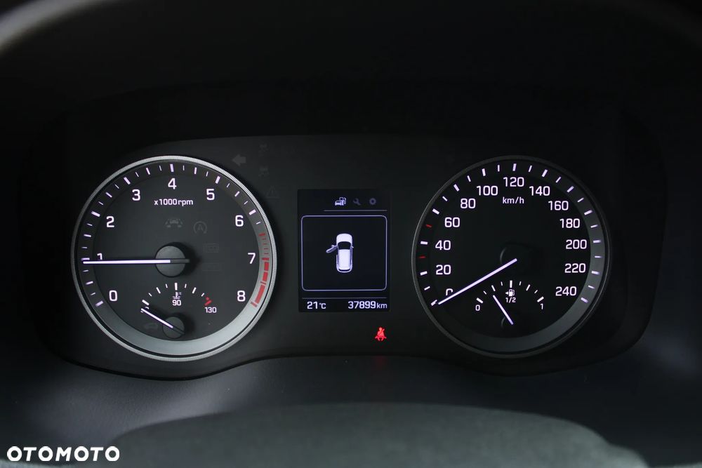 Hyundai Tucson 1.6 GDi Comfort 2WD - 34