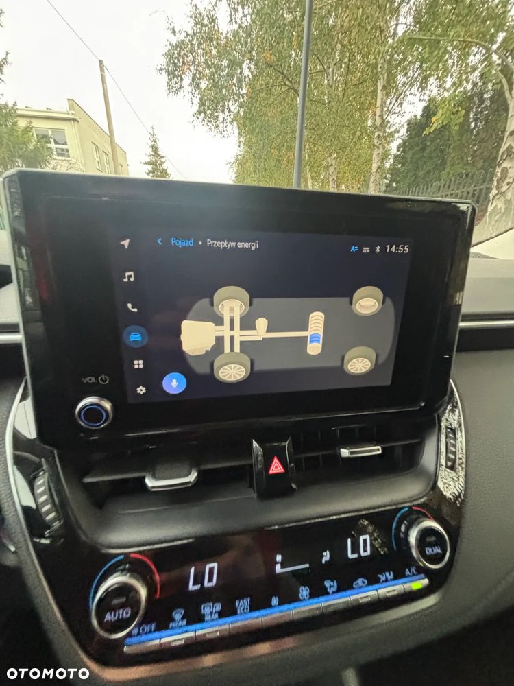 Toyota Corolla 1.8 Hybrid Executive - 23