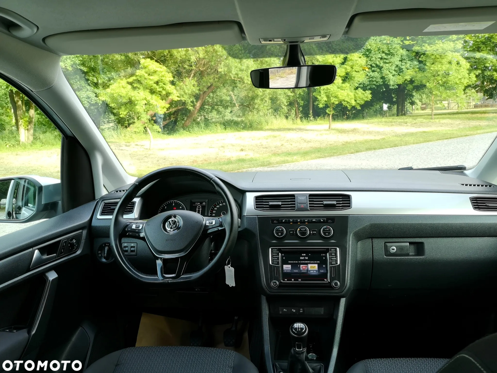 Volkswagen Caddy - 15