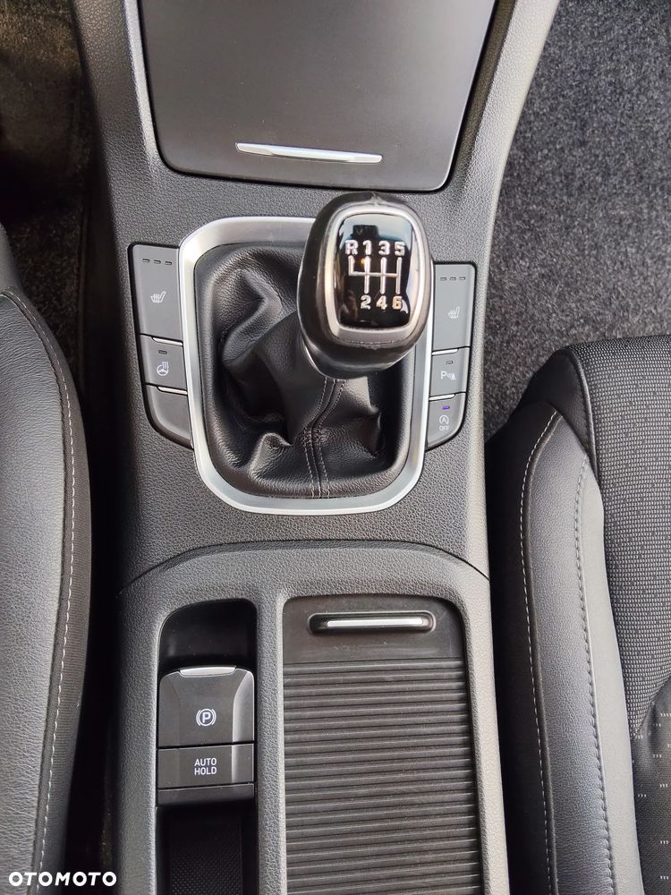 Hyundai i30 1.4 T-GDI Premium - 14