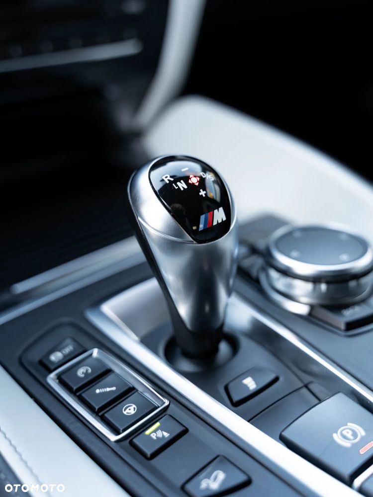 BMW X5 M Standard - 38