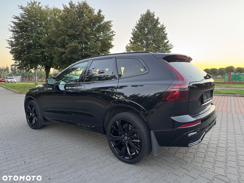 Volvo XC 60 T8 Plug-In Hybrid AWD Plus Black Edition - 6
