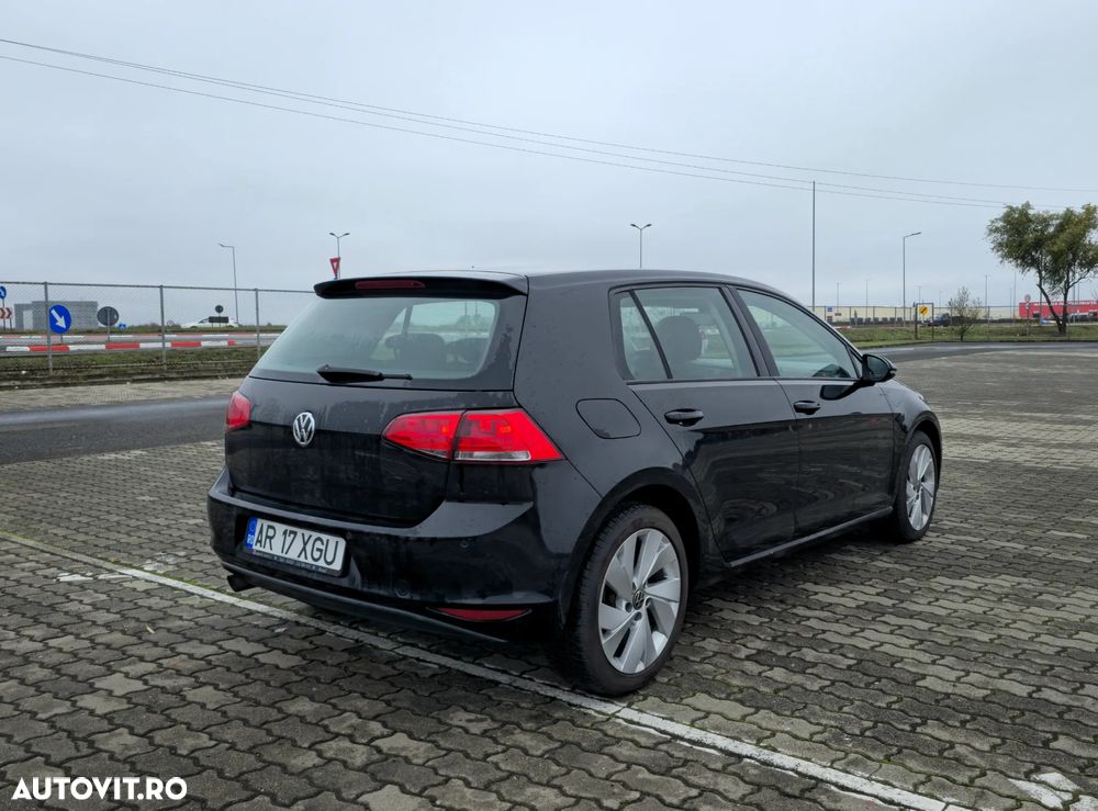 Volkswagen Golf 1.6 TDI DPF BlueMotion Technology Comfortline - 2