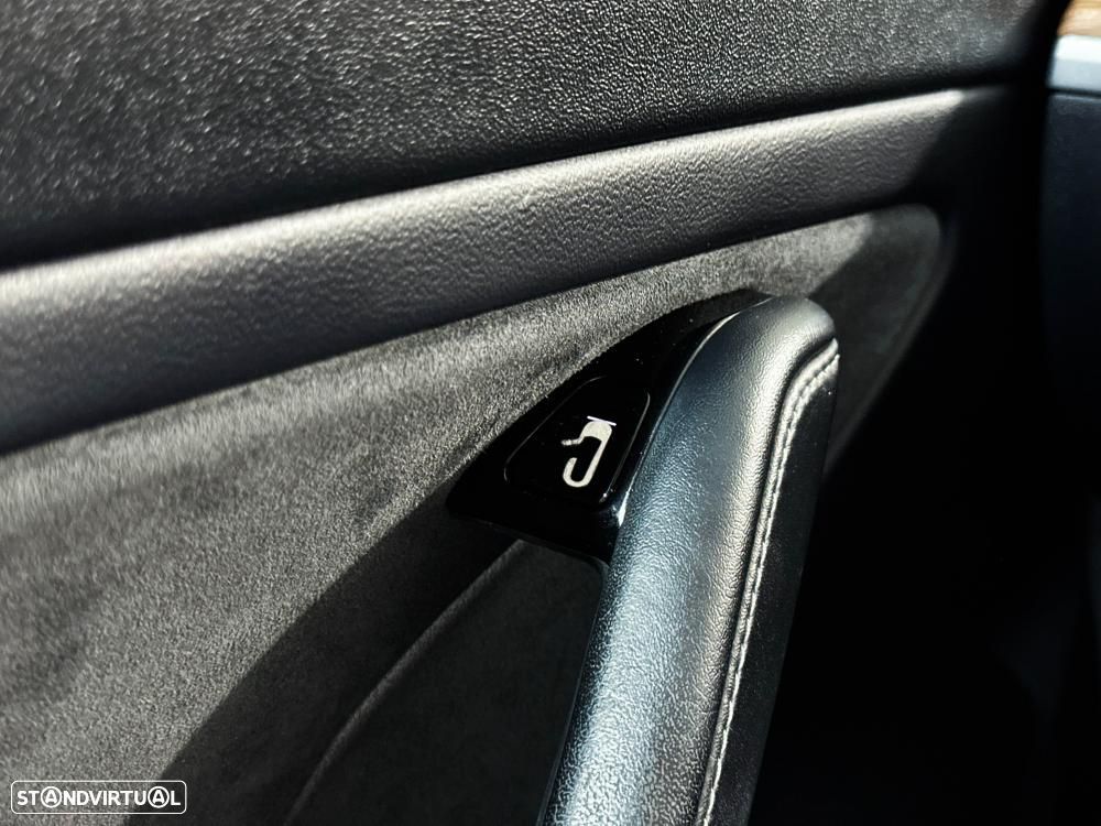 Tesla Model 3 Long Range Tração Integral - 47