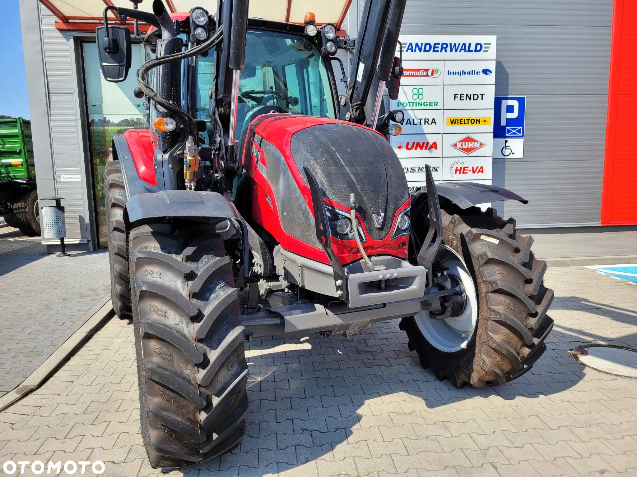 Valtra N114 - 3