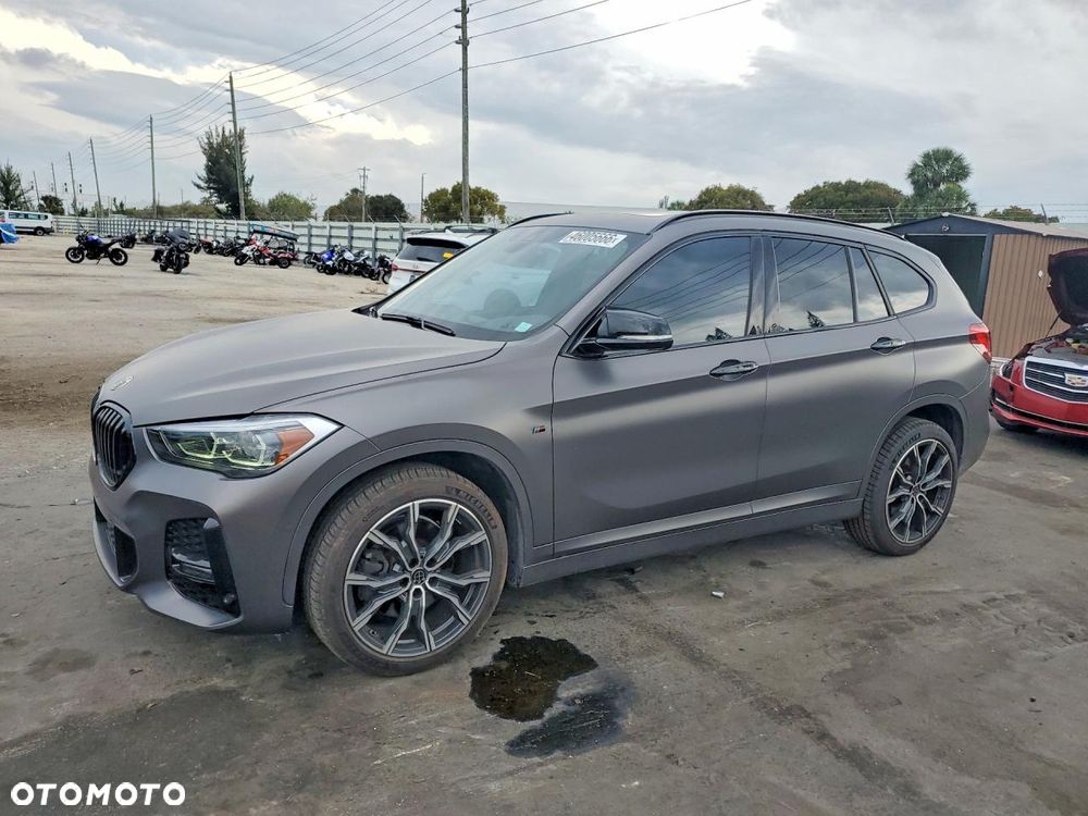 BMW X1 - 2