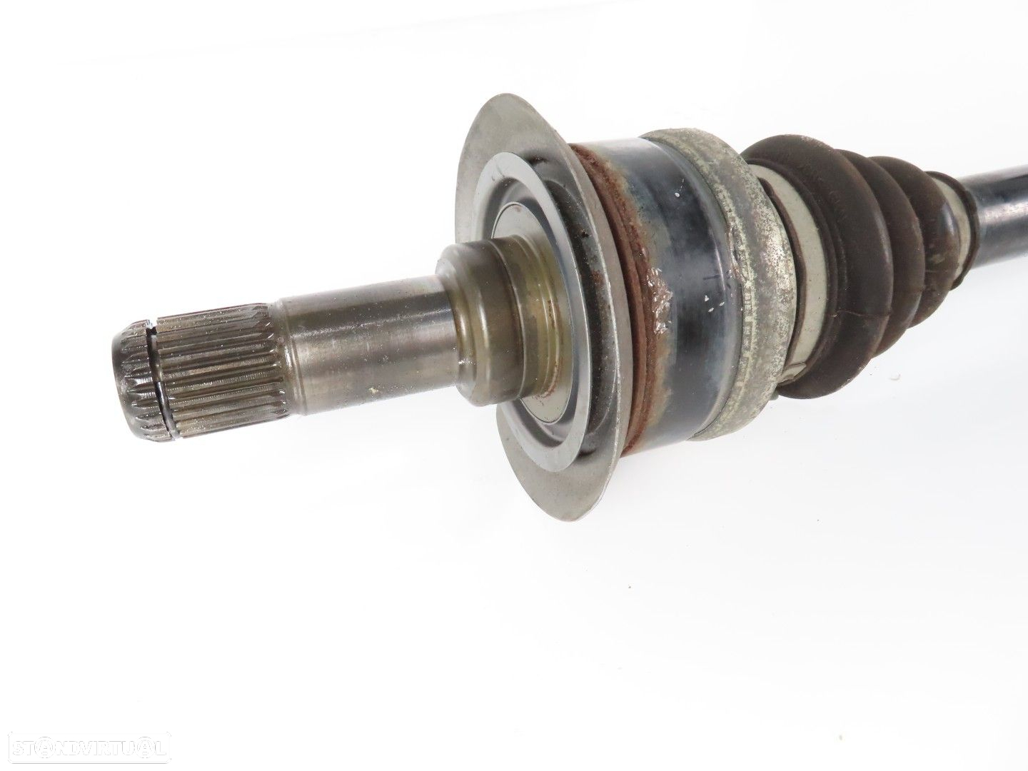 Transmissão Direito/Trás Usado / Original BMW 5 (F10)/BMW 5 Touring (F11) 332075... - 2