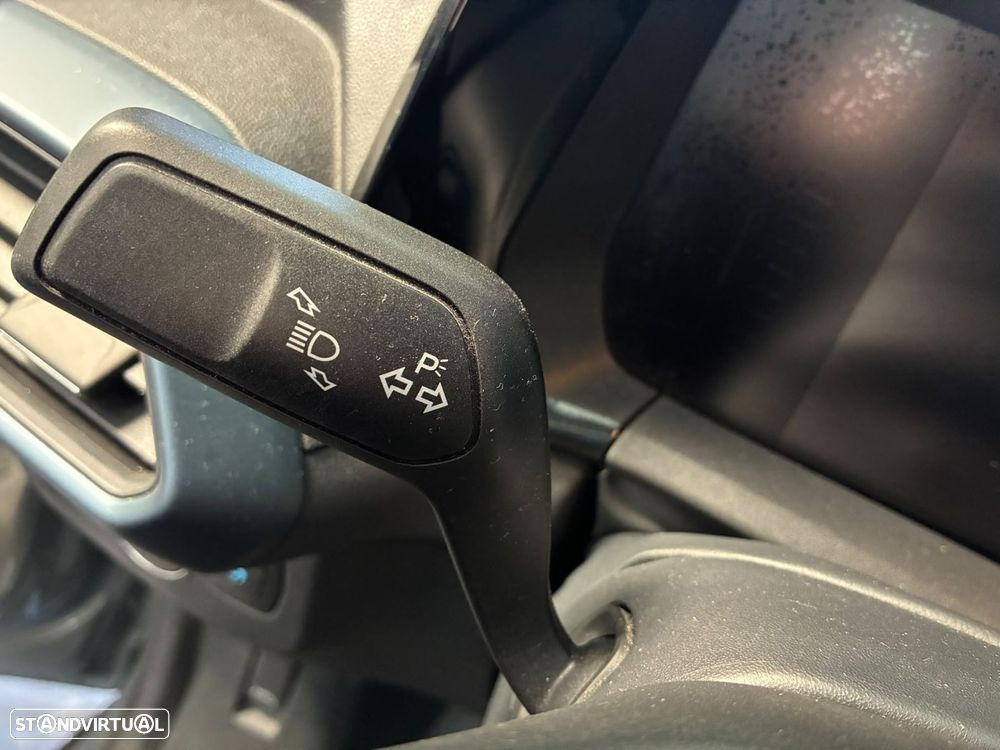 Ford Transit Courier 1.0 EcoBoost Active DCT - 24