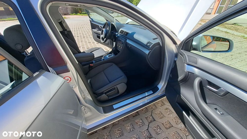 Audi A4 Avant - 12