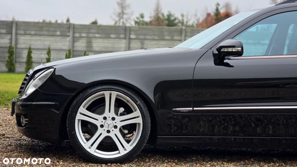 Mercedes-Benz Klasa E - 18