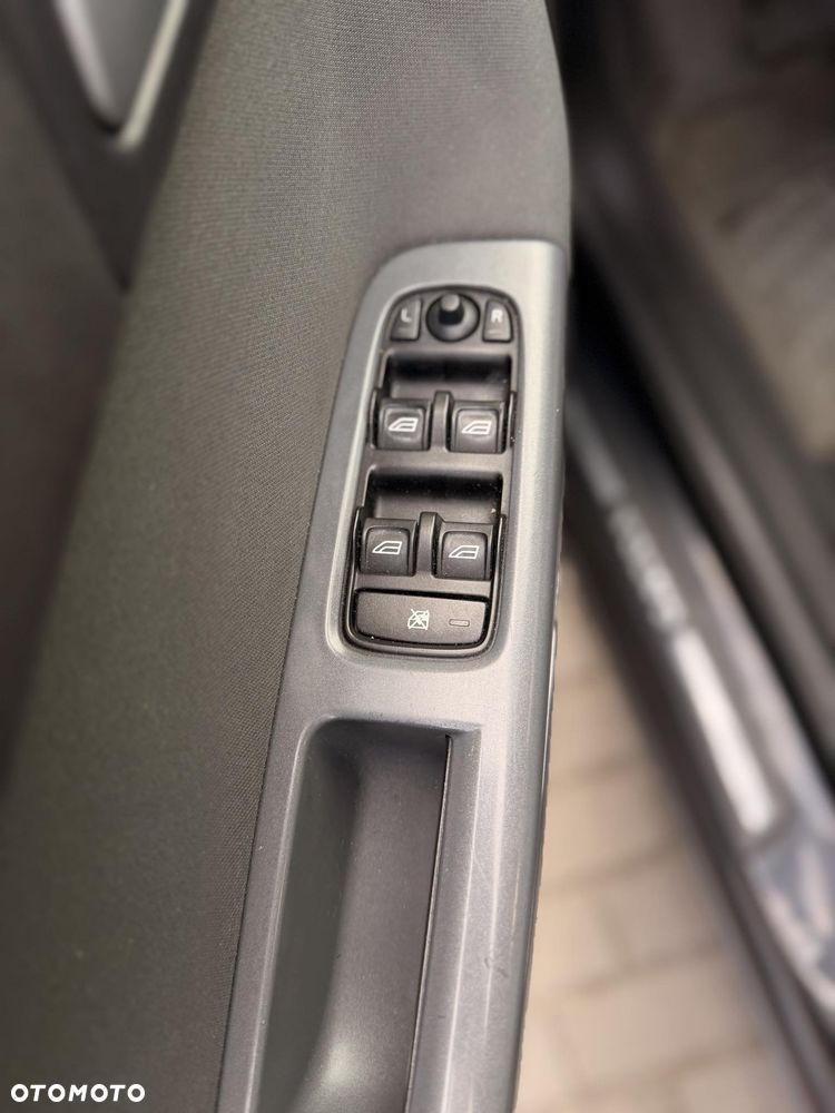 Volvo S40 1.8 - 7