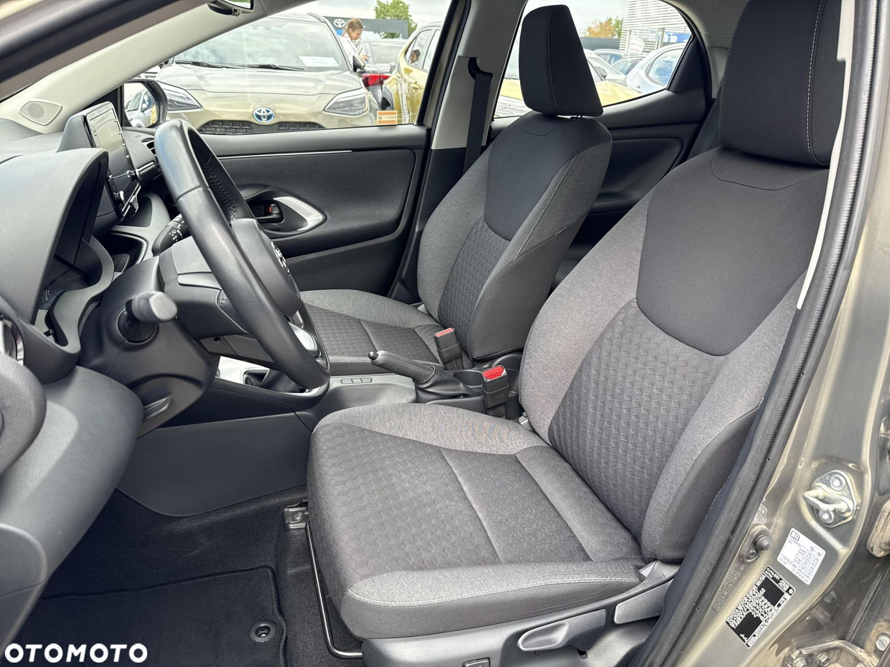 Toyota Yaris - 15