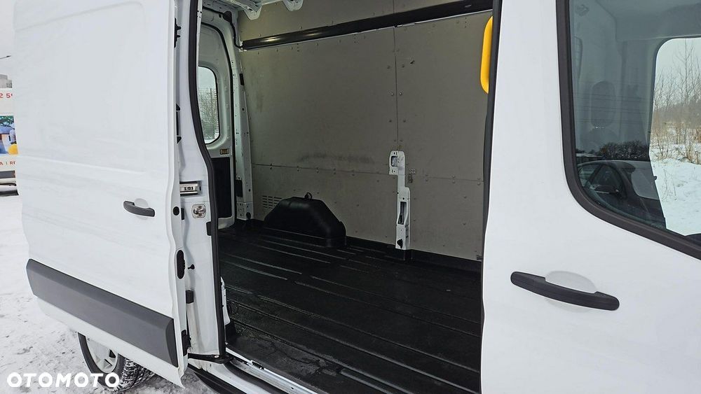 Ford Transit - 20
