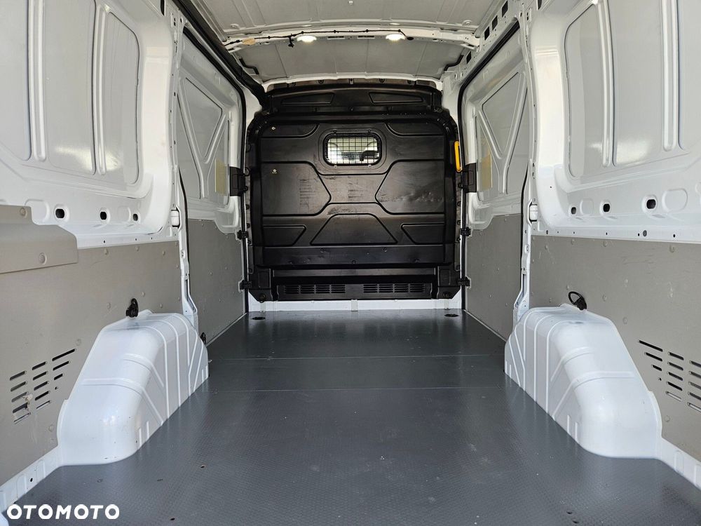 Ford transit L2H2 *49999zł NETTO* 2,0TdCi/131KM - 13
