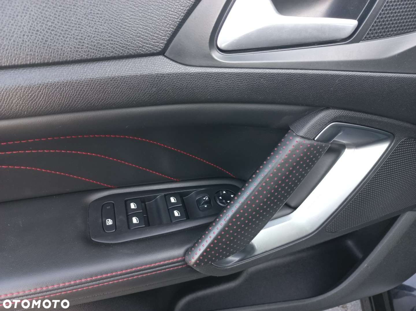 Peugeot 308 - 10