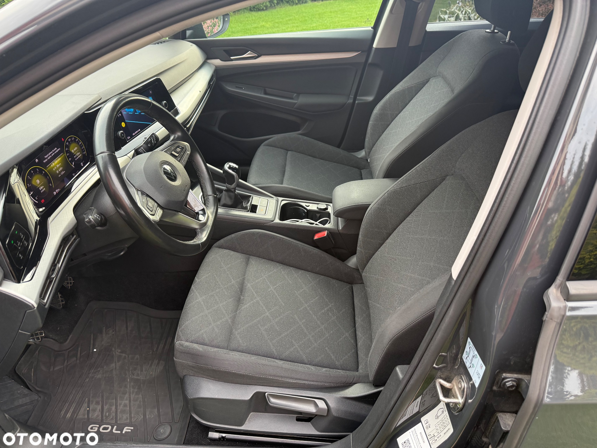 Volkswagen Golf VIII 1.0 TSI Life - 12