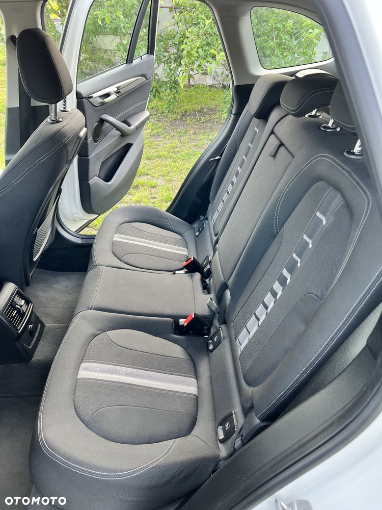 BMW X1 xDrive25d Sport Line - 25