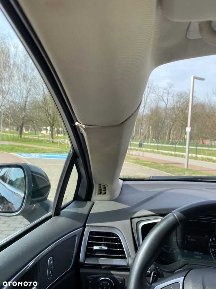 Ford Mondeo 2.0 EcoBlue Titanium - 21