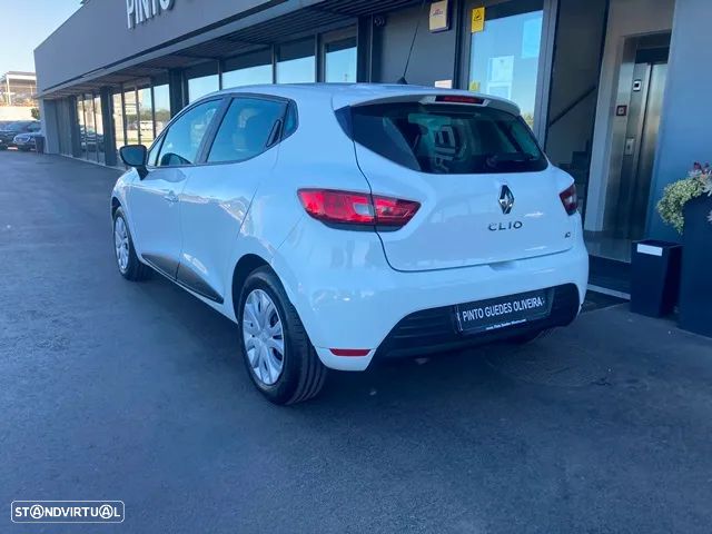 Renault Clio 1.5 dCi Confort - 8