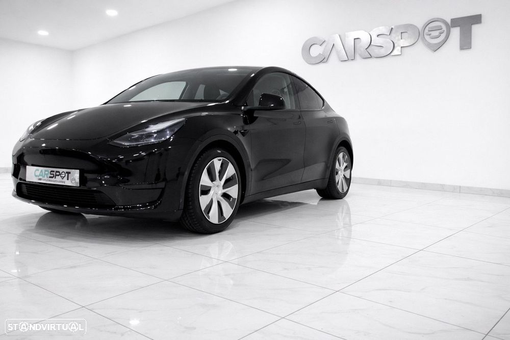 Tesla Model Y Standard RWD - 7