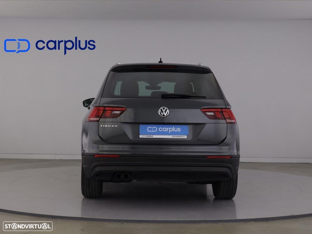 VW Tiguan 1.5 TSI Confortline - 6