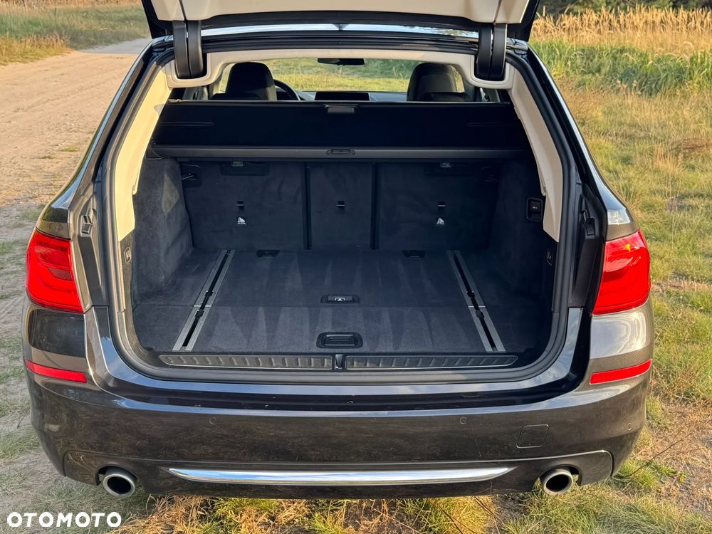 BMW Seria 5 520d Luxury Line - 10