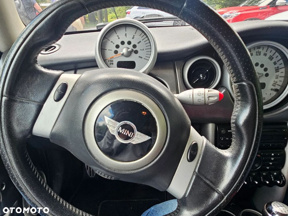 MINI Cooper S Standard - 11