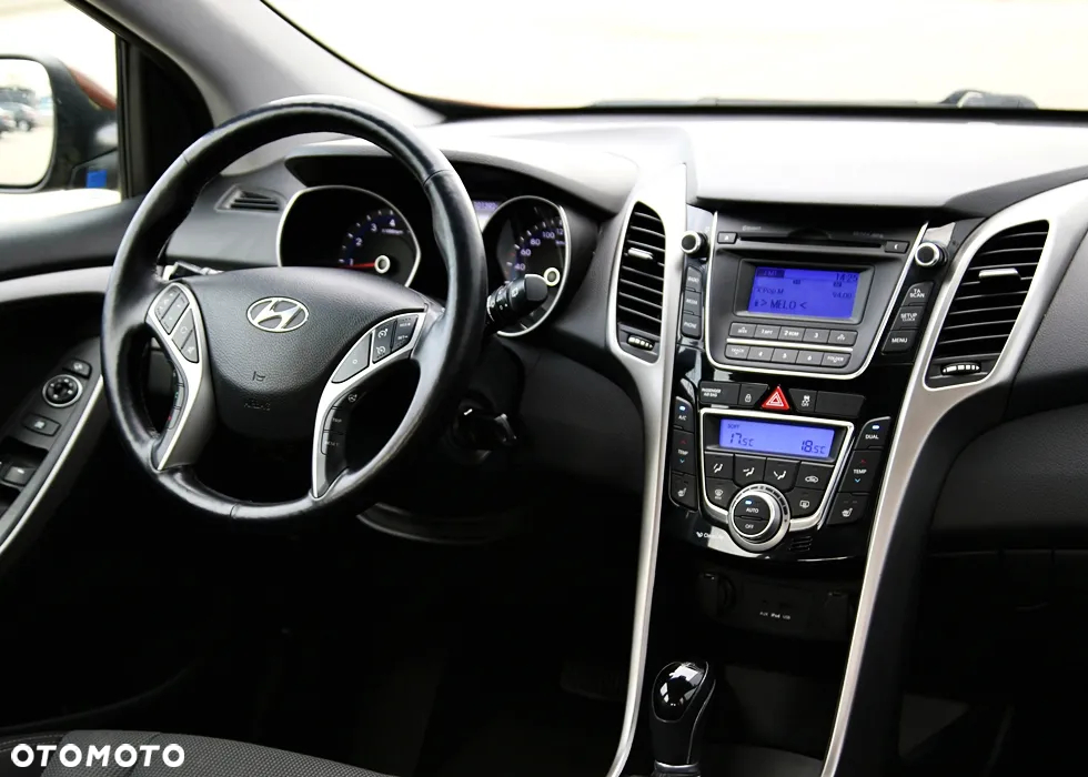 Hyundai i30 1.6 GDI Premium - 23