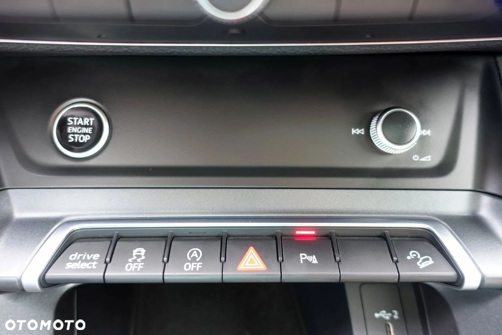 Audi Q3 45 TFSI Quattro S tronic S line - 29