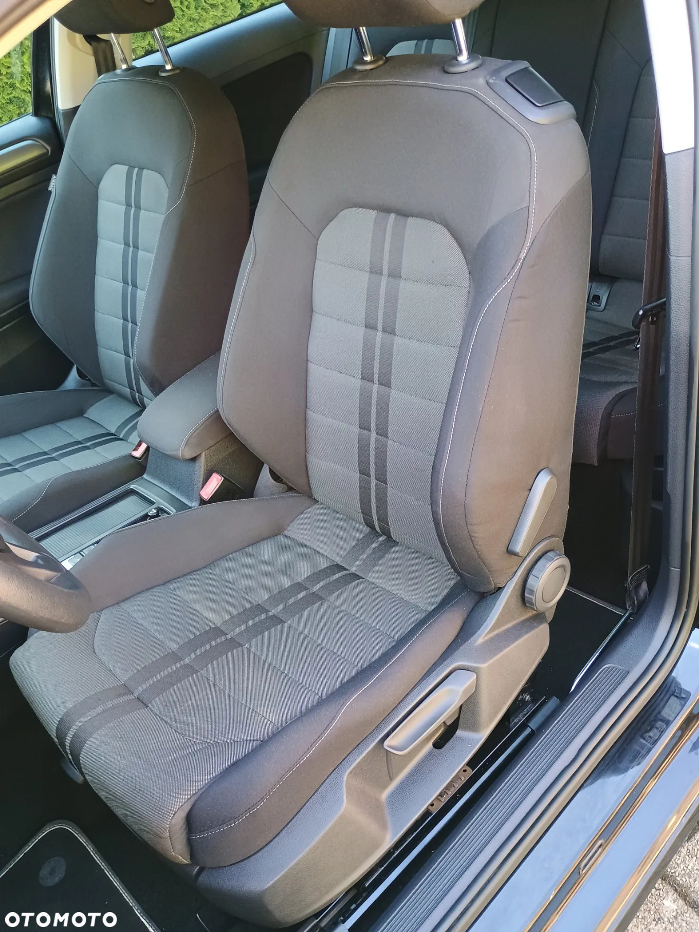 Volkswagen Golf VII 1.6 TDI BMT Comfortline - 9