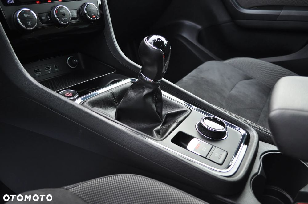 Seat Ateca 1.4 ECO TSI XCELLENCE - 12